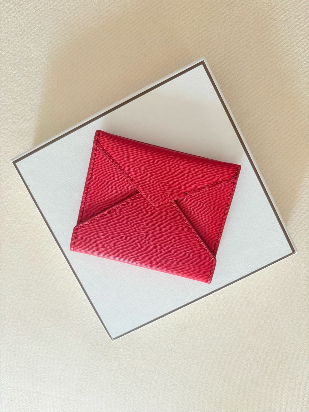 Banana Republic Leather Envelope Card Case Wallet Geo Red